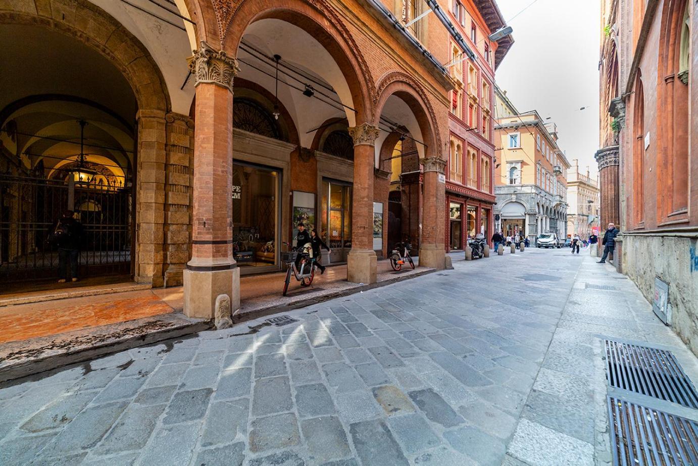 House Of Magic - Due Torri Apartment Bologna Luaran gambar